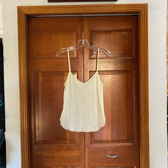 Elie Tahari Sleeveless Blouse with Camisole - Medium - Blue and Yellow Pattern - Picture 6 of 15